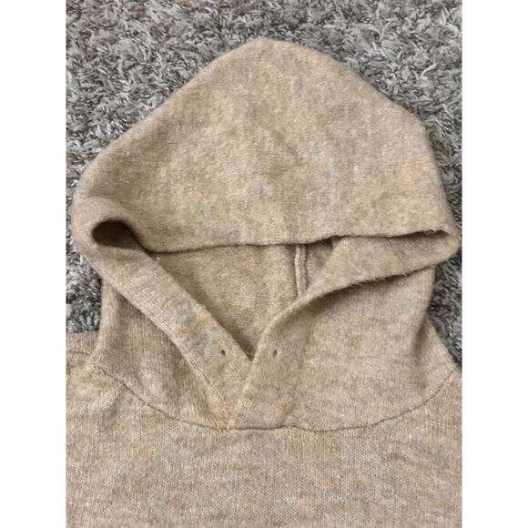 Abercrombie and Fitch beige cozy pullover sweater - Picture 7 of 10